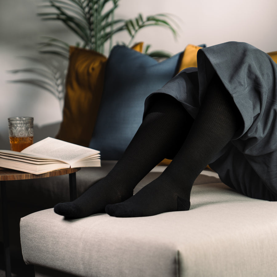 TRTL BAMBOO COMPRESSION SOCKS | Trtl Travel AU